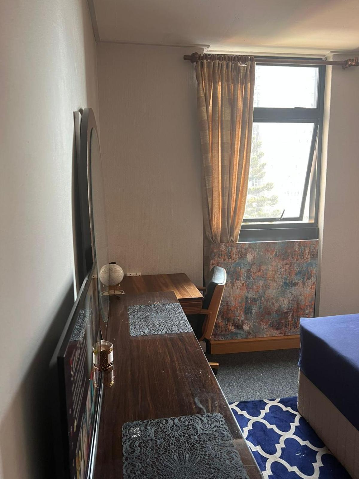 Just A Room Pretoria-Noord Exterior foto